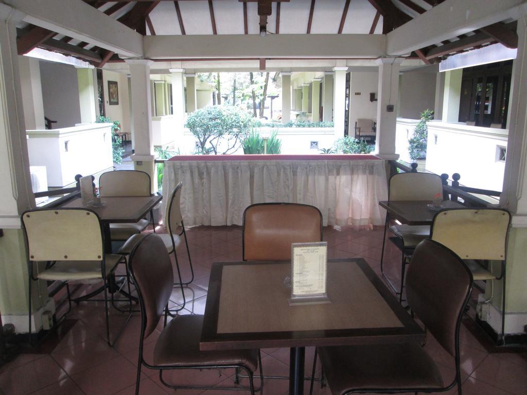 Hotel Wisanti Γιογκιακάρτα Εξωτερικό φωτογραφία