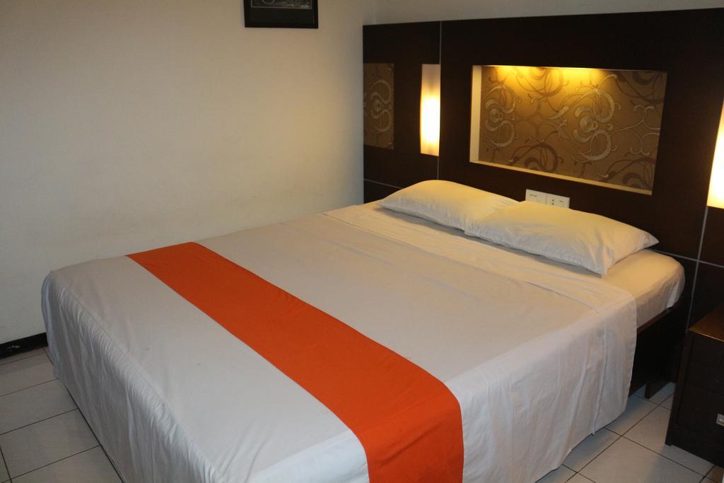 Hotel Wisanti Γιογκιακάρτα Εξωτερικό φωτογραφία